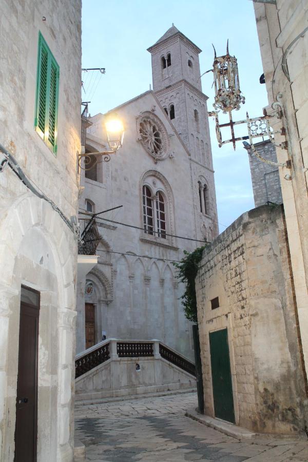 Giovinazzo Historic Apulia Old Town Stone House With Private Patio Apartamento Exterior foto